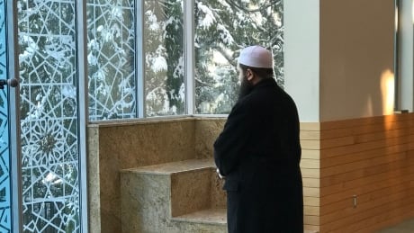 The Burnaby Islamic Centre features lots of natural light and wooden beams to highlight the surrounding nature. Burnaby Islamic Centre