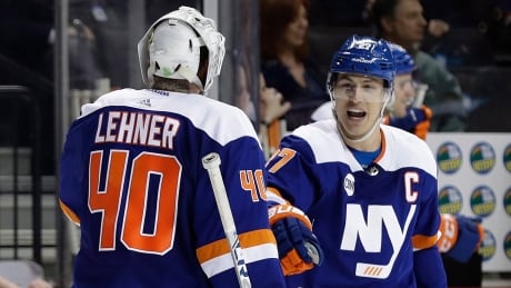 Islanders beat Oilers in last Brooklyn game of regular season