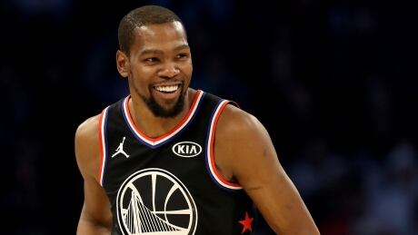 Durant shines as Team LeBron