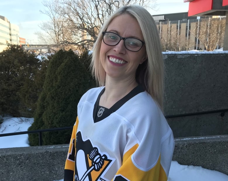 girls penguins jersey