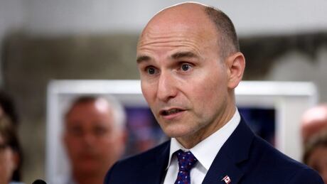 Federal Minister of Families, Children and Social Development Jean-Yves Duclos said the federal government expected the New Brunswick government to increase its funding for housing, not cut it. Homeless Strategy 20180611