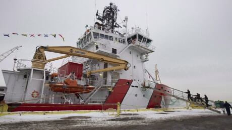 Canada to spend $15.7B on new coast guard ships, Trudeau says