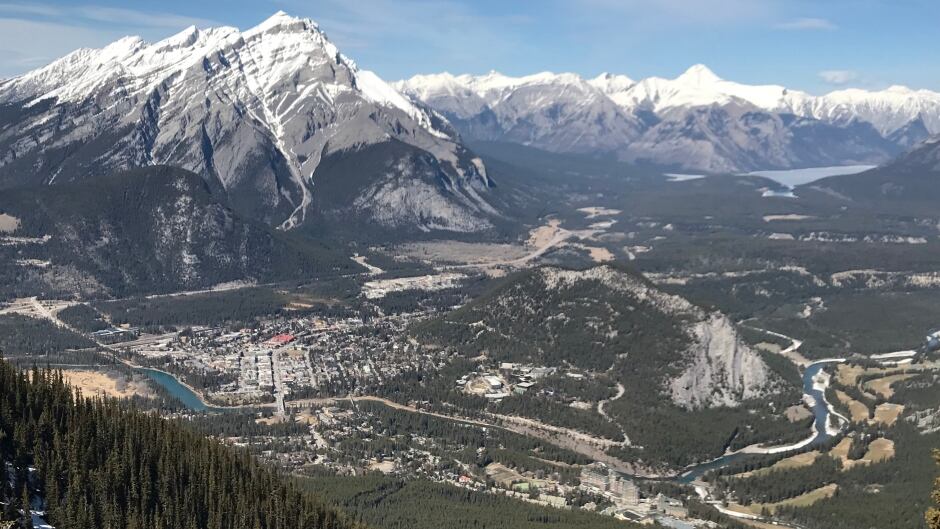 Kelowna Woman Dies In Single Vehicle Crash Near Banff Cbc News