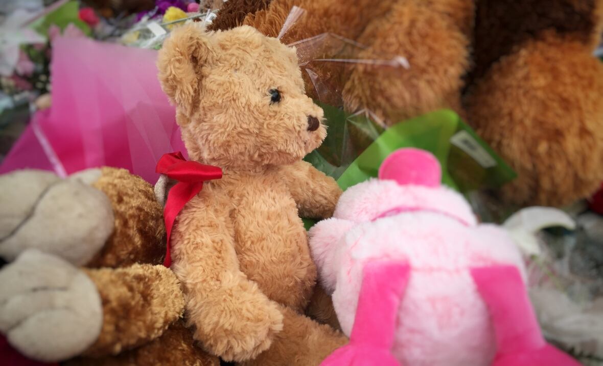 Stuffed animals 