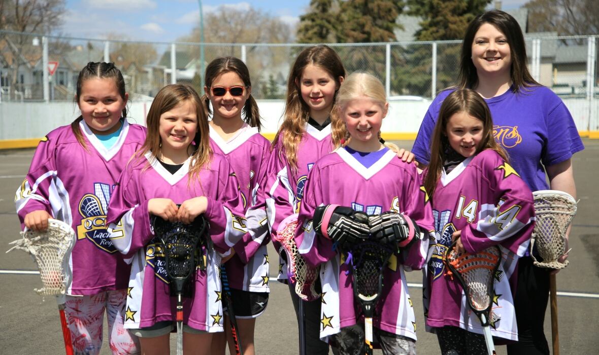 Queens lacrosse giving girls in Regina place to play CBC News