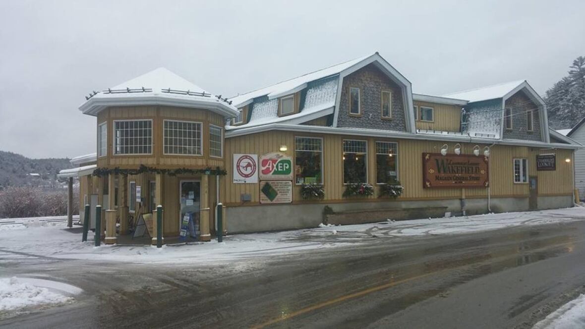 Quebec fines Wakefield store over Englishonly website CBC News