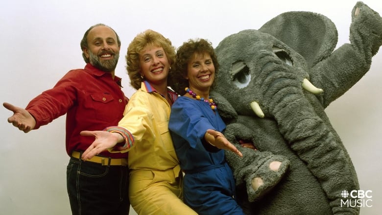 sharon-lois-and-bram.jpg