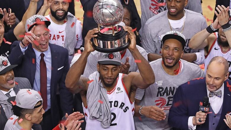 Raptors' Kawhi Leonard lets guard down during run to NBA Finals | CBC Sports