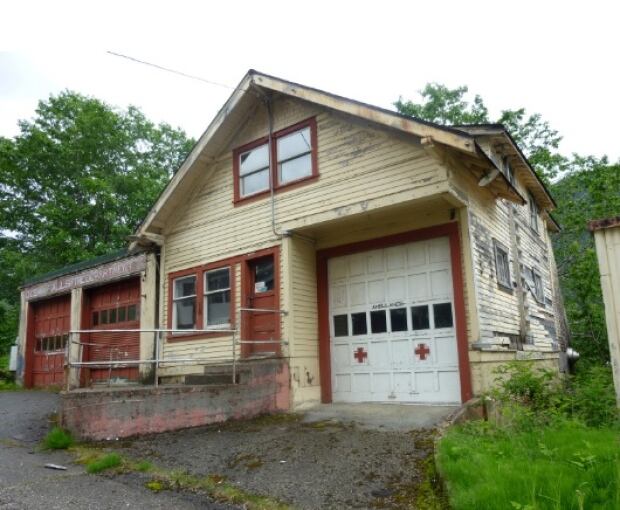 Not dead yet The wet beauty of Ocean Falls, B.C. CBC News