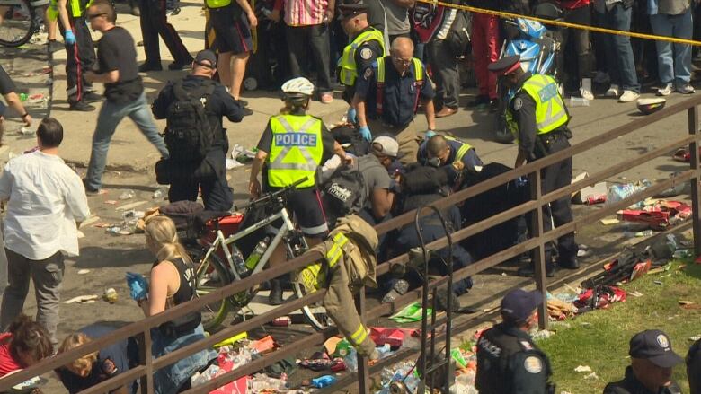 nathan-phillips-square-shooting.jpg