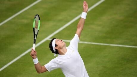 Fans chant 'Let's go Raptors' after Raonic 2nd round win in London