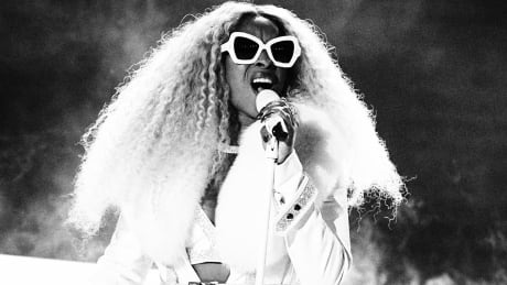 BET Awards honour Mary J. Blige, Nipsey Hussle