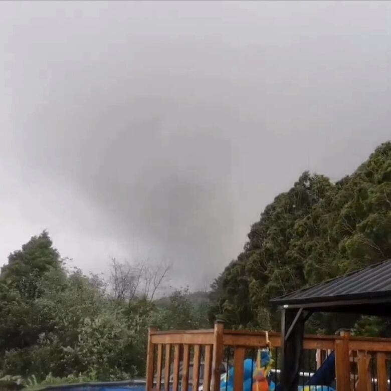 Quebec town hit by possible tornado, as storms sweep through southern