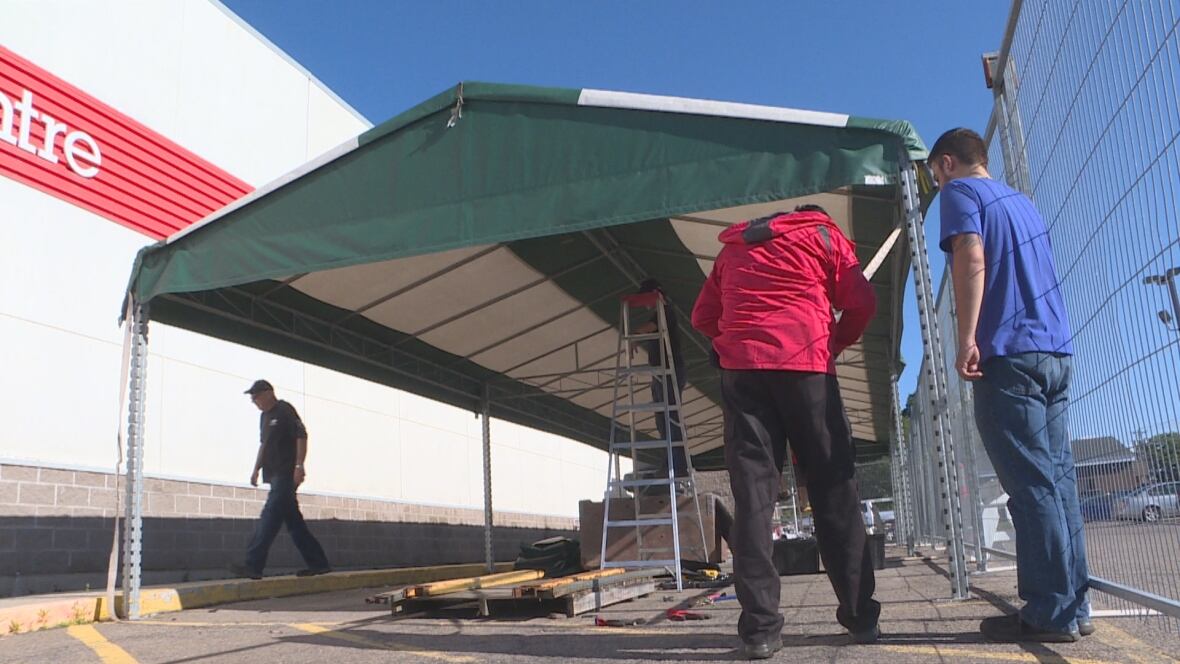 P.E.I. storm stock up Last minute prep ahead of Hurricane Dorian