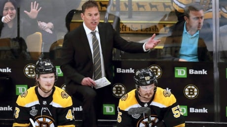 Bruins extend contract of