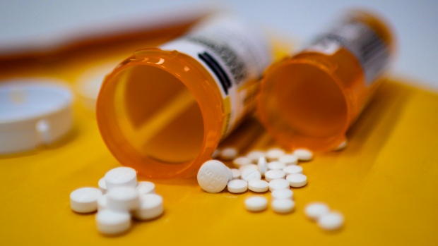 Quebec class action authorized against 16 pharma companies for role in opioid crisis; Minister of Mental Health and Addictions Carolyn Bennett says doctors should be more willing to prescribe pharmaceutical-grade alternatives to street drugs, citing it a document by the B\.C\. College of Physicians and Doctors that says it will better support patients