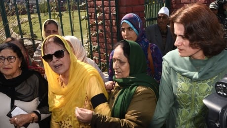 Suraya Mattoo, second from left, is shown in the protest held by the civil society group Women in Kashmir, in Srinagar on Tuesday. She is the sister of Kashmiri political leader Farooq Abdullah as well as the aunt of former Jammu and Kashmir chief minister Omar Abdullah, who both remain under house arrest, while Safia Abdullah Khan, right, is Farooq's daughter.
Kashmir