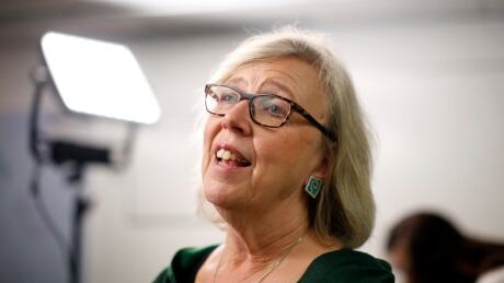 Green Leader Elizabeth May promises electoral reform, lowering voting age to 16