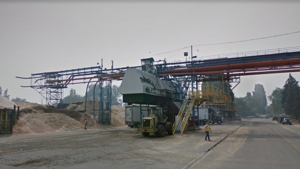 Tolko Kelowna mill closure marks end of the line for decades-old facility