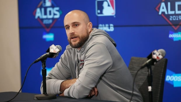 Twins' Baldelli becomes youngest to win manager of the year