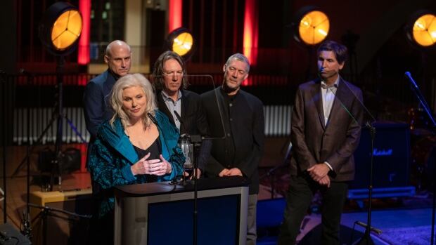 Cowboy Junkies' Margo Timmins calls out sexism in the music industry - CBC.ca
