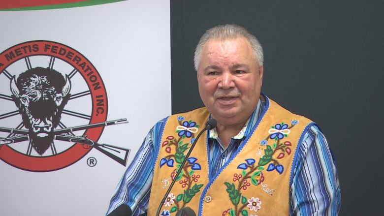 Manitoba Metis Federation Signs First Cheques Of 10-year Education ...