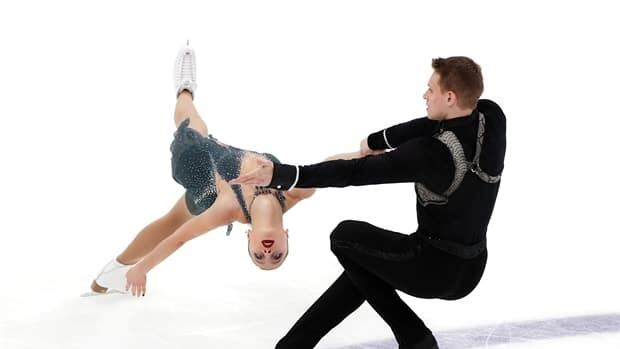 Boikova and Kozlovskii take pairs free skate in Russia