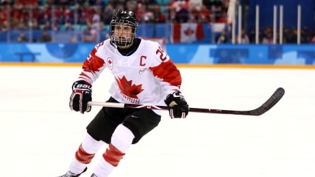 Marie-Philip Poulin is joined by fellow Canadian stars Natalie Spooner, Sarah Nurse,
and American stars Kendall Coyne Schofield, Hilary Knight for the PWHPA event. 922616168