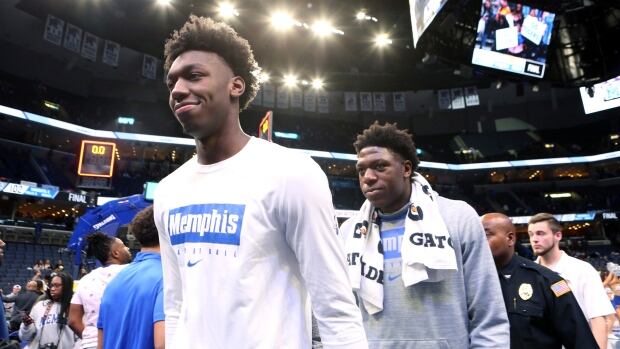 NCAA clears top prospect James Wiseman to return to court in January