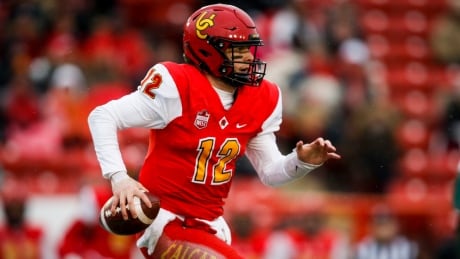 University of Calgary Dinos quarterback Adam Sinagra will lead a high-powered offence against the Montreal Carabins in the Grey Cup on Saturday. Sinagra won the Hec Crighton Trophy as top university player in Canada last year. FBO Hardy Cup 20191109