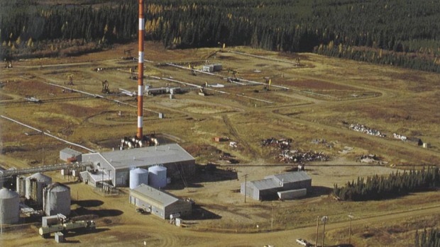 Alberta premier says Imperial oil should have disclosed tailings pond spills; The Kearl Lake pilot project, about 70 kilometres north of Fort McMurray, was sponsored by the Alberta Oil Sands Technology and Research Authority\.