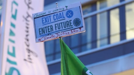 AUSTRALIA-BUSHFIRES/PROTESTS-SIEMENS