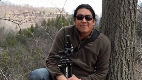 From Oujé-Bougoumou, John Wapachee had recently moved back to Abitibi region after close to a decade in Toronto. John Wapachee