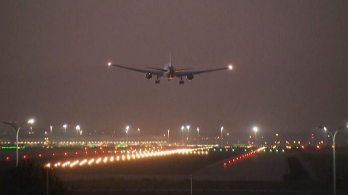 Deer Lake man recounts tension, smell of smoke aboard plane before