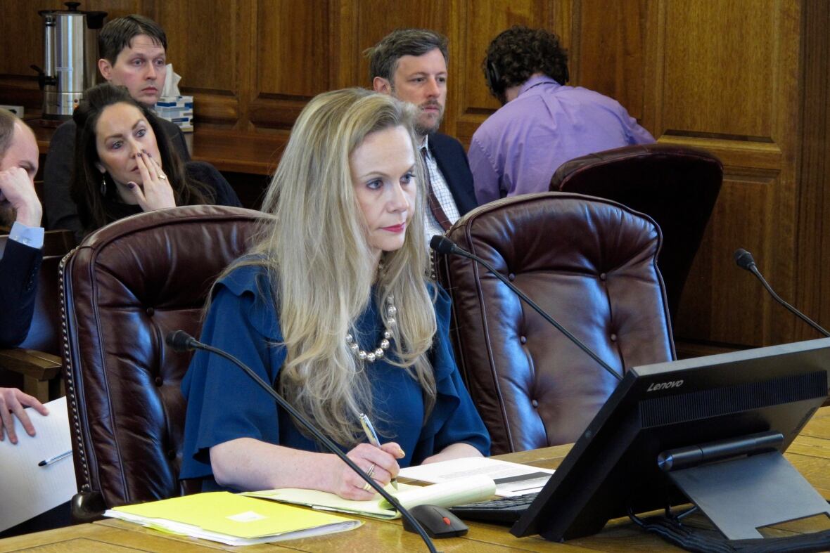 Life in rural Alaska complicates access to new federallyapproved ID