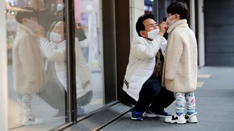 'Window of opportunity' to contain coronavirus is now, health officials say
