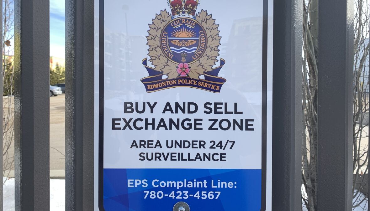 Edmonton police provide safe zone for online buyers and sellers to
