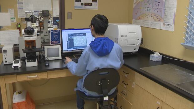 Bioscience lab gets $160K machine as Holland College program expands ...