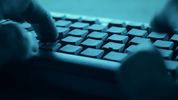 Privacy commissioner says Sask. Health Authority should have been more proactive in snooper investigation