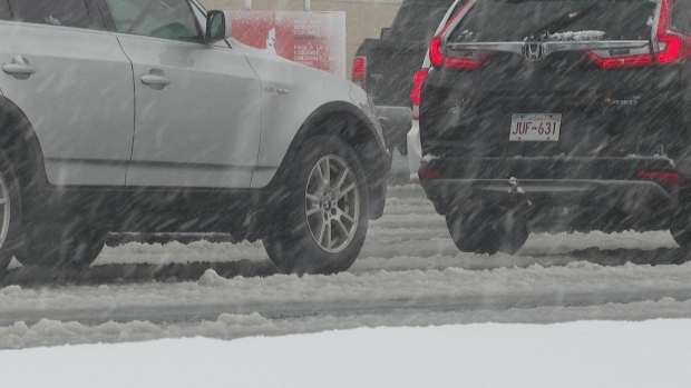 Most of New Brunswick under snowfall warning overnight into Friday; A winter snow created slushy driving conditions for people in Fredericton and surrounding areas\.