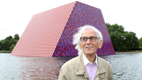 LONDON, ENGLAND - JUNE 18: Artist Christo unveils his first UK outdoor work, a 20m high installation on Serpentine Lake, with accompanying exhibition at at The Serpentine Gallery on June 18, 2018 in London, England. (Photo by Tim P. Whitby/Tim P. Whitby/Getty Images for Serpentine Galleries) 977577668