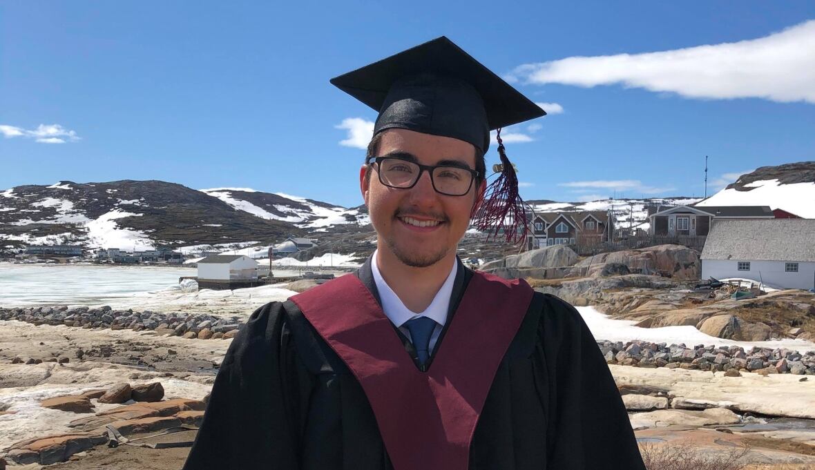 Nunatsiavut student wins scholarship for science work CBC News