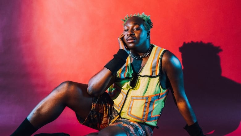 Get to know the 'future of R&B' with Toronto singer R. Flex | CBC News