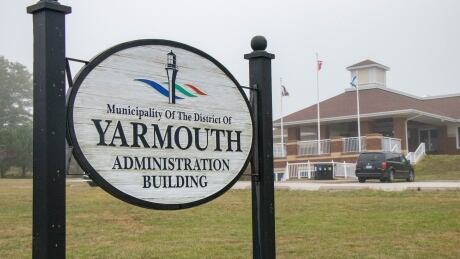 Six of seven council seats in the upcoming municipal election will be contested for the Municipality of the District of Yarmouth District of Yarmouth e-balloting