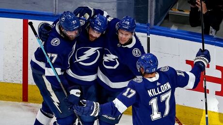 The Lightning showed no signs of rust following a near week-long break after eliminating the Boston Bruins in their second-round series 1271238585