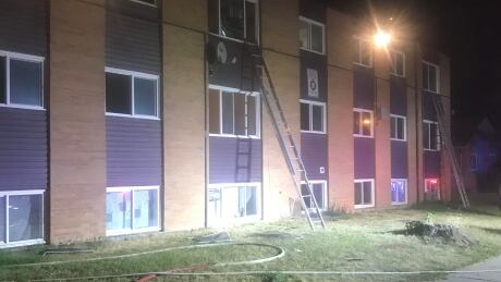 Multiple people, including someone from the third level of this Saskatoon apartment complex, had to be rescued when firefighters were called about a fire on Friday night. Saskatoon apartment complex fire 20th Street West September 2020