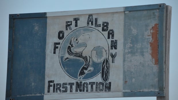 Fort Albany joins Kashechewan in evacuation ahead of spring flooding in Ontario's far north