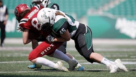 The Saskatoon Hilltops of the Canadian Junior Football League announced the addition of linebacker Emmarae Dale (45) on Wednesday. Dale will be the first woman to play in the league. saskatoon-hilltops-emmarae-dale