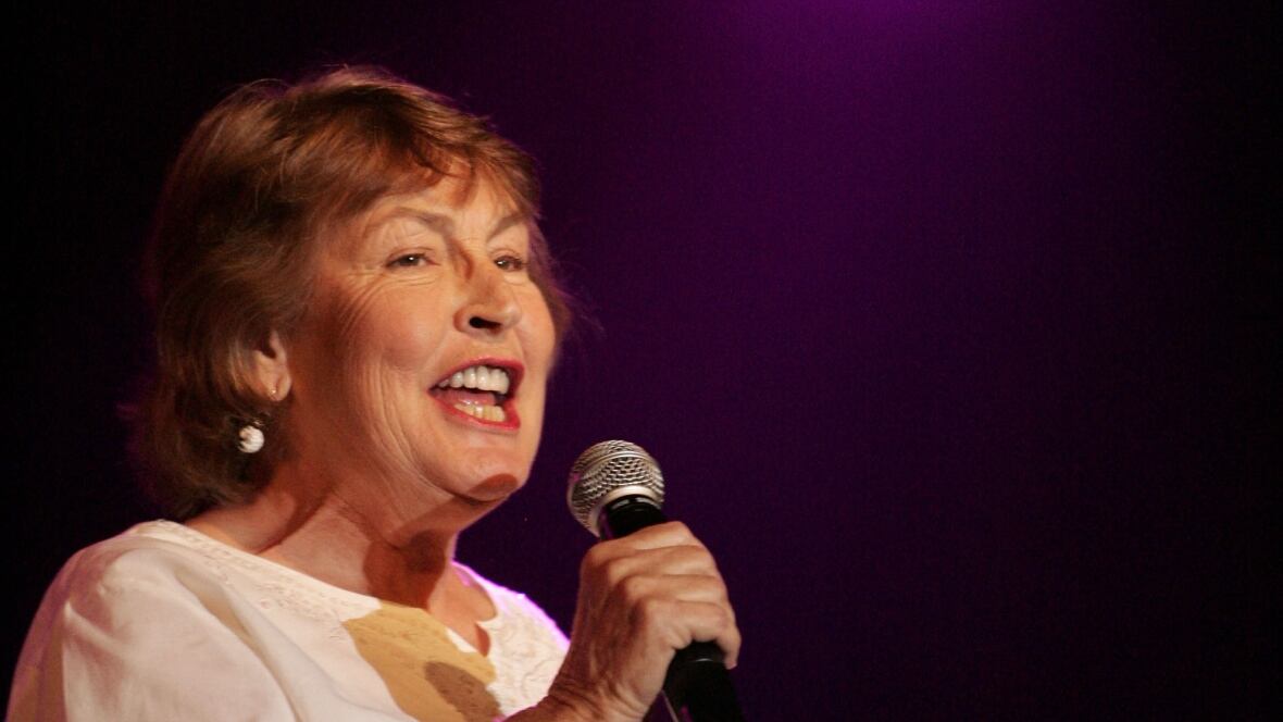 AOR CD Helen reddy① ODItODE4MS5qcGVn.jpeg