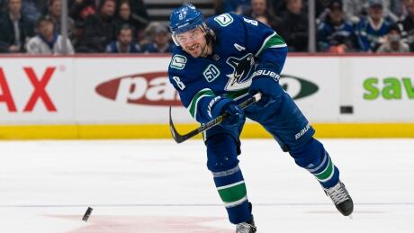 The Calgary Flames signed former Vancouver Canucks defenceman Chris Tanev to a four-year contract in free agency late on Friday. The 30-year-old has 22 goals and 118 points in 514 career NHL games. Tanev-20
